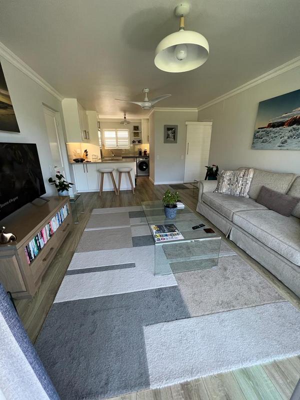 2 Bedroom Property for Sale in Hout Bay Western Cape